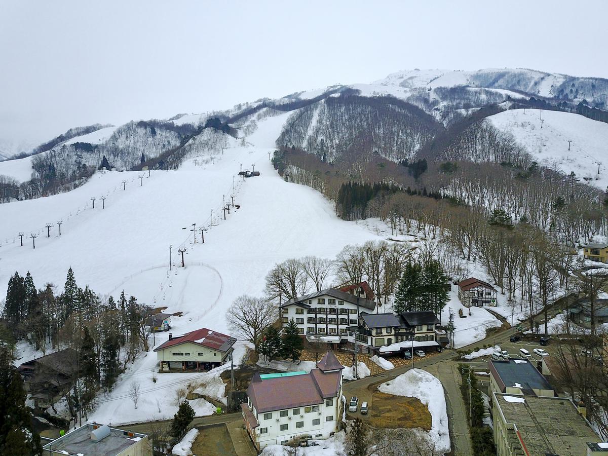 Asuka Lodge Hakuba Exterior photo